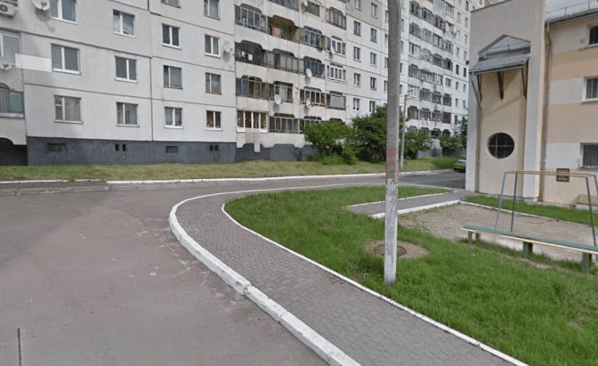 Вулиця Миколайчука 36а/ Google maps