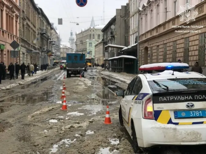фото патрульної поліції львівської області