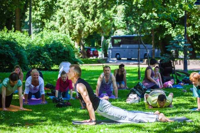 Як Львів святкує "Lviv Yoga Day" : фоторепортаж фото 3