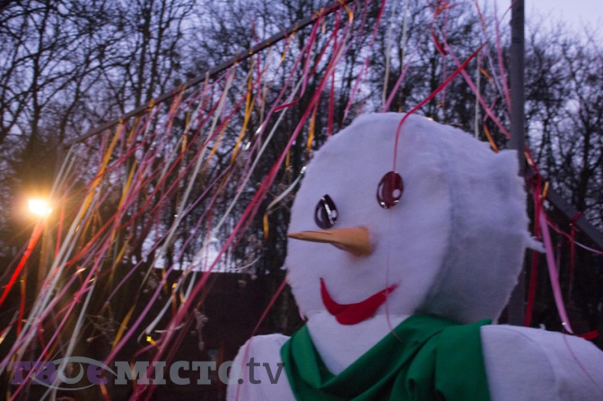 У Львові відкрили другий Зимовий парк: як це було (фоторепортаж) фото 8