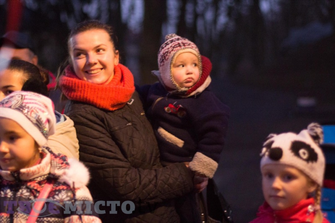 У Львові відкрили другий Зимовий парк: як це було (фоторепортаж) фото 12