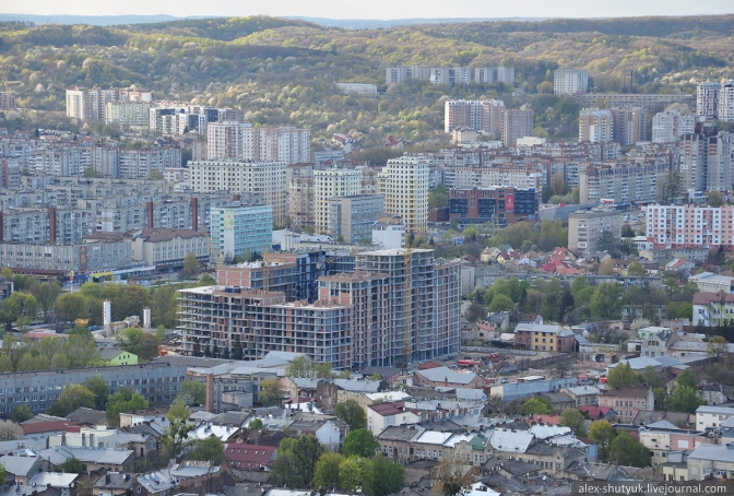 Панорама Львова за 10 років: яким було місто колись і тепер фото 3