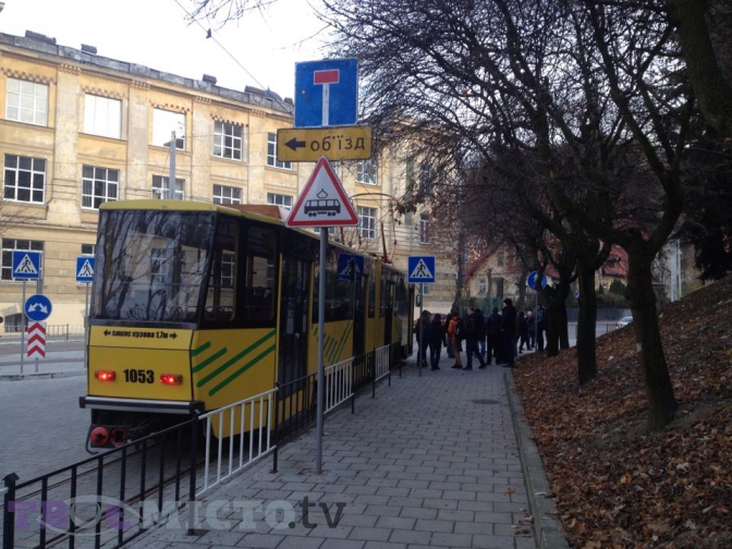 У  Львові запустили  перший трамвай на Сихів: як це було фото 1