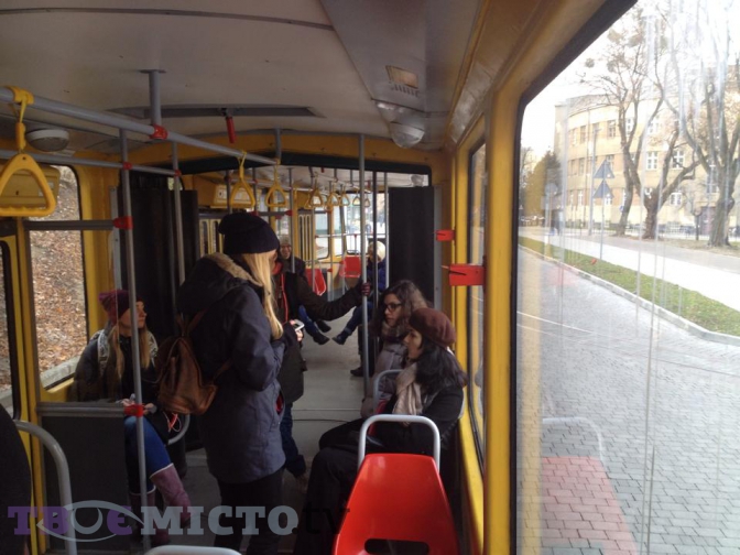 У  Львові запустили  перший трамвай на Сихів: як це було фото