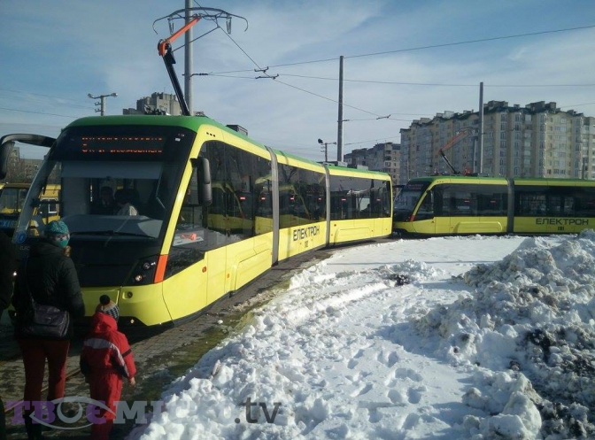 Фотофакт: як у Львові запустили перший трамвай на Сихів фото