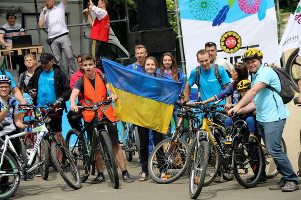 Як у Львові фестивалили велосипедисти (фото) фото