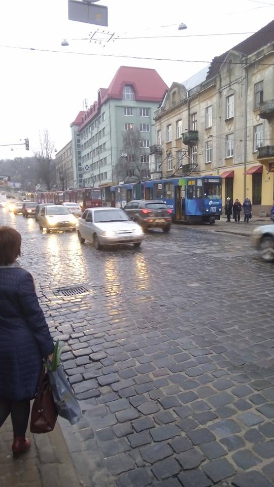 У Львові не їздять трамваї фото