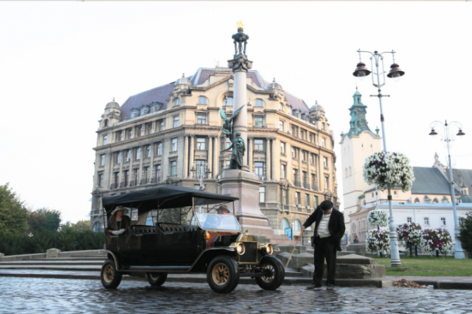 Щось цікаве: у Львові запровадять екскурсії на ретро автомобілях фото 1