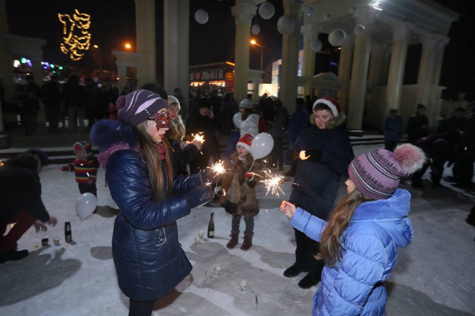 Як львів’яни відсвяткували Новий рік у Парку культури (фото) фото 3