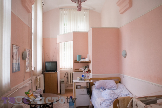 В яких умовах львів'янки народжують дітей: родові, палати (Фото) фото 18