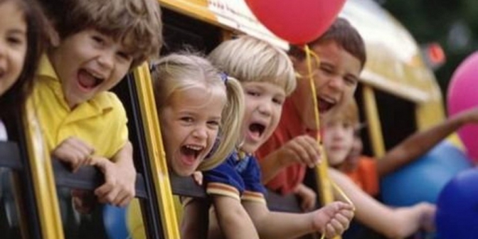 Результат пошуку зображень за запитом "діти проїзд у автобусі"