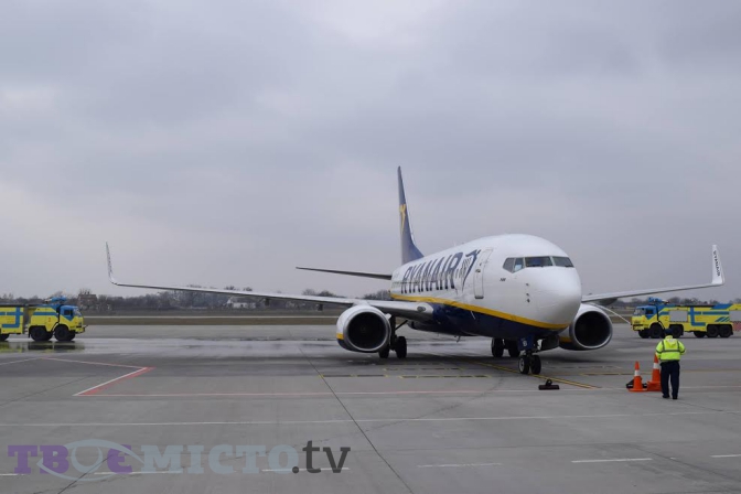 Ryanair у Львові: шанс на розвиток міста чи летюча маршрутка з алкотуристами?