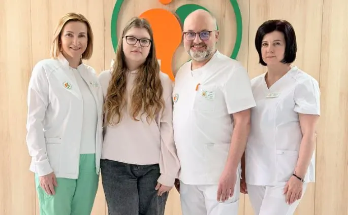 У Львові 15-річній дівчині прооперували рідкісну вроджену патологію, яку маскував менструальний біль