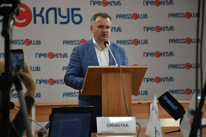 Другий тур виборів на голову Львівської ОТГ – Синютка кличе Садового на дебати