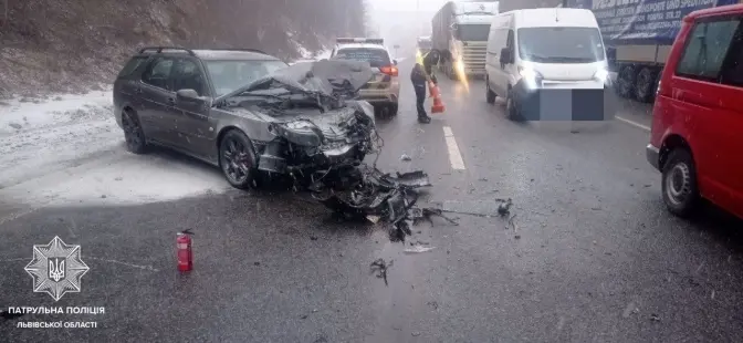 На об’їзній дорозі Львова сталася ДТП. Рух ускладнений