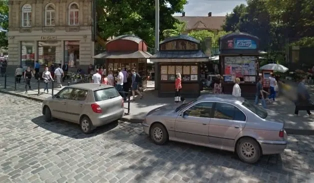 Міськрада остаточно програла справу власнику Галицького ринку щодо демонтованого МАФу у центрі Львова