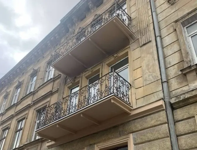 У Львові цьогоріч відремонтують понад сто балконів