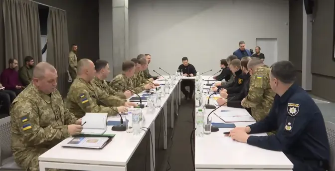 скріншот з відео