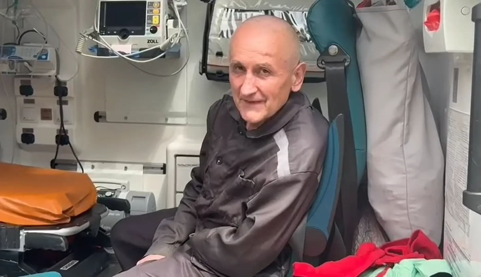 Повернений з полону львів'янин, котрий був у полоні з важким пораненням / Скриншот з відео
