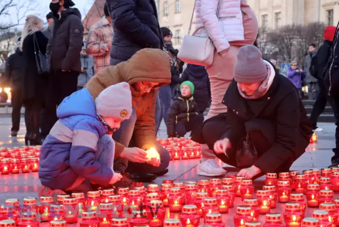 У Львові запалили свічки пам'яті про жертв Голодоморів