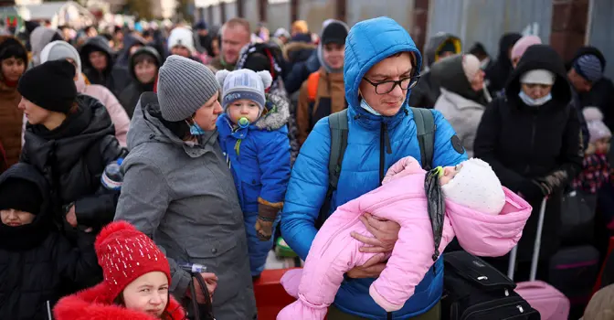 Через війну свої домівки покинули десять мільйонів українців