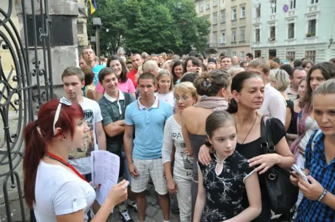 Львівських екскурсоводів перевірять