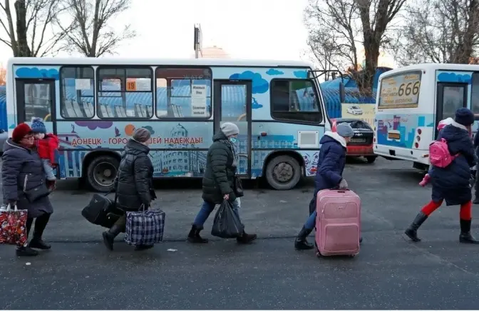 Окупанти змушують мешканців селища на Херсонщині виїхати, інакше – примусова евакуація