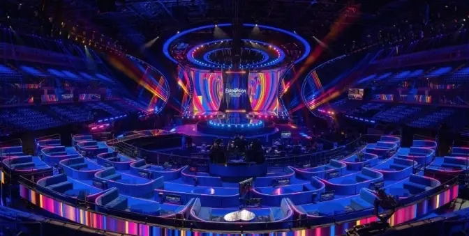 Як минув перший півфінал Євробачення та які пісні виконали запрошені українці. Відео