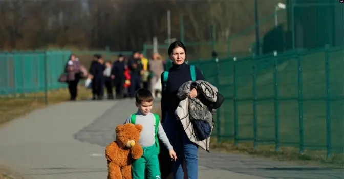 З України за добу виїхало майже 38 тисяч людей