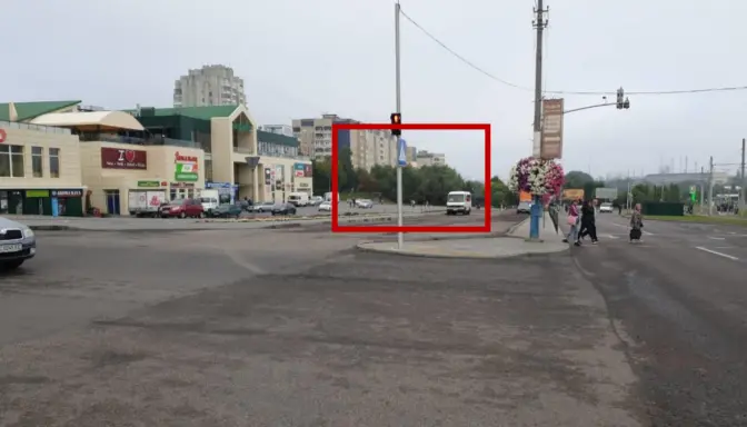Біля ринку «Шувар» на проспекті Червоної Калини планують облаштувати нову зупинку для автобусів