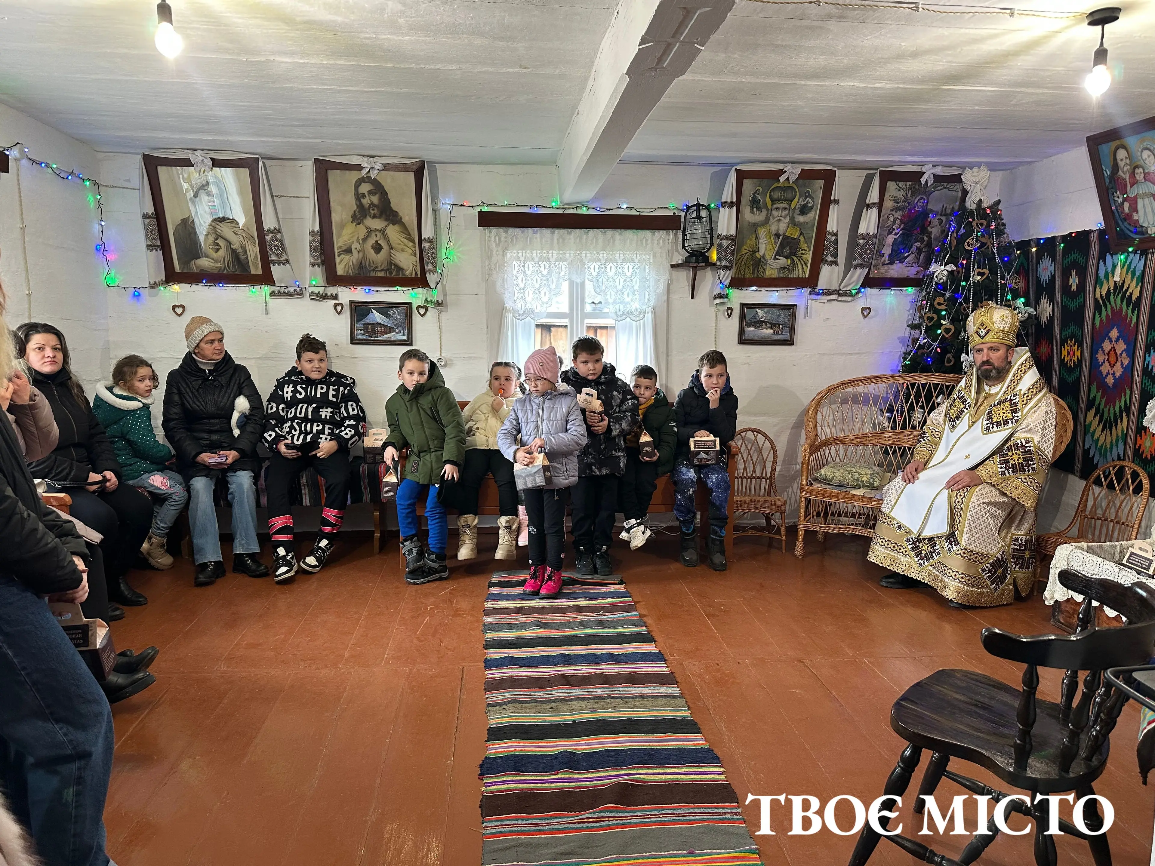 Бойківська резиденція Святого Миколая в “Нанашковій хаті”