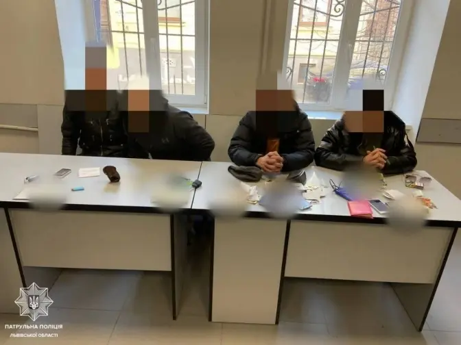 У Львові затримали групу приїжджих, яких підозрюють у співпраці з Росією