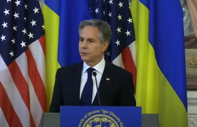 «США підтримуватимуть Україну від авіації до ППО, від дронів до розмінування», – Блінкен