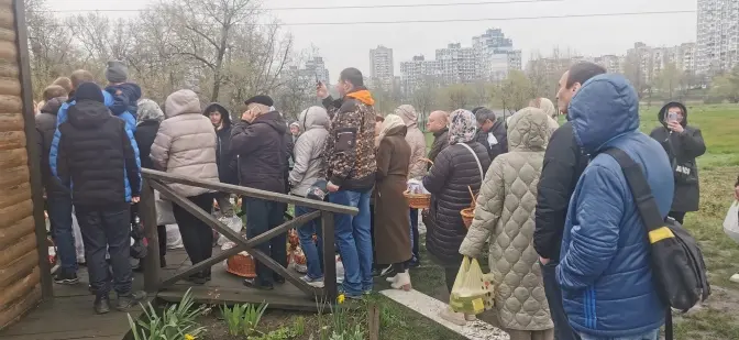 Як в радянський час у Львові проходили гаївки та кияни на Великдень утворили масові черги. Підсумки доби