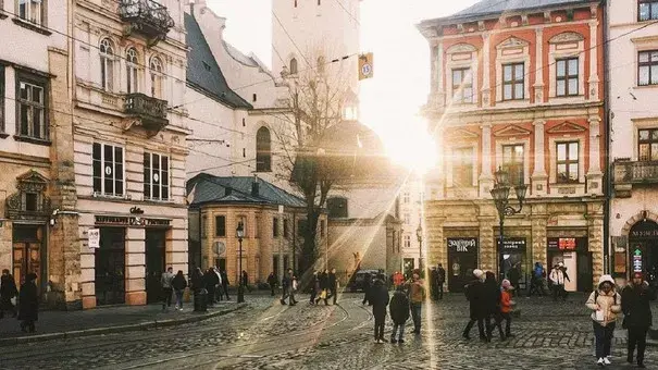 Садовий про те, що чекає на Львів та в Україні посилять статус англійської мови. Підсумки доби