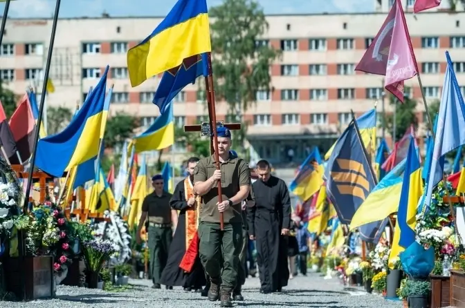 У Львові попрощаються із трьома Героями. Що про них відомо