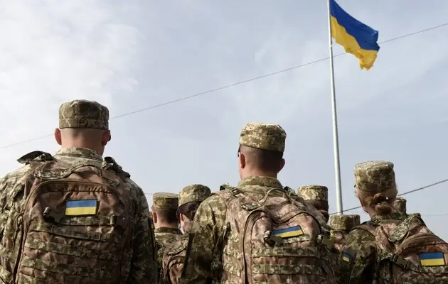 Кого можуть виключити з військового обліку з 1 квітня. Пояснення