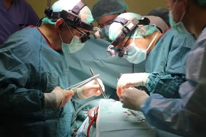У Львові хірурги видалили однорічній дитині пухлину, вагою понад 2 кг