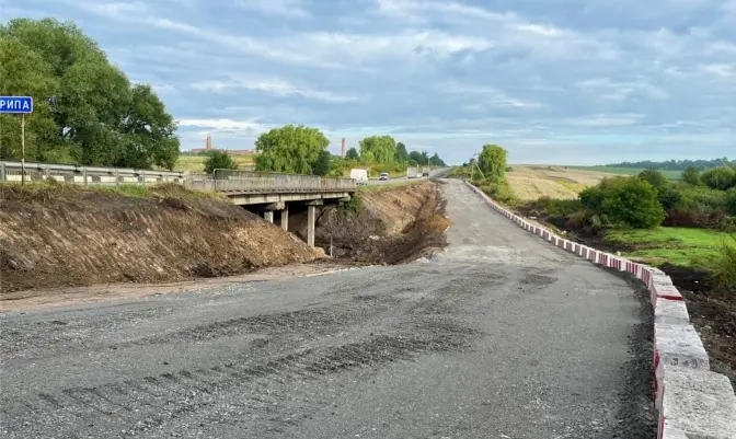 Частину траси М-09 Тернопіль - Львів - Рава-Руська перекриють. У чому причина