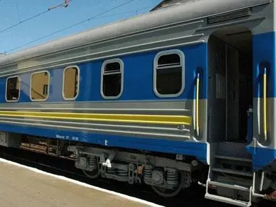 До Дня Конституції через Львів курсуватиме додатковий потяг