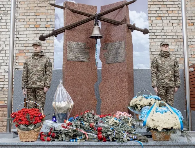 В Києві відкрили меморіал загиблим Нацгвардійцям