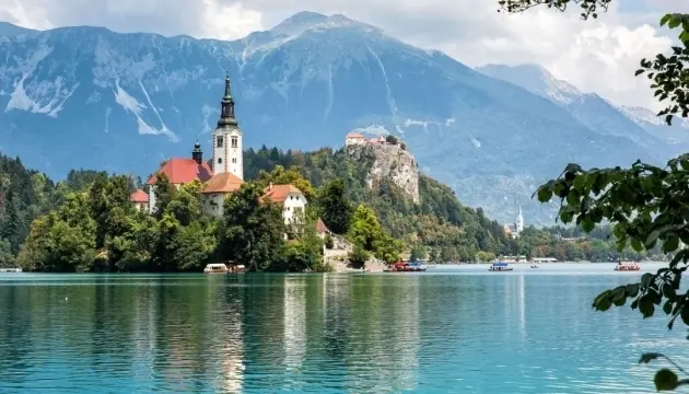Словенія відкрила кордони для українців