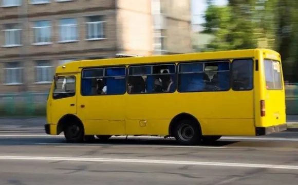 Без валідаторів. У Києві тестують систему безквиткового проїзду