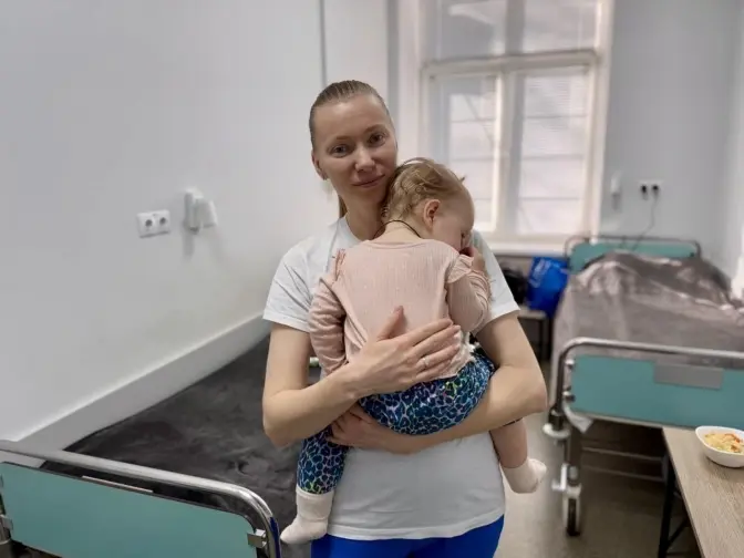 Однорічну дівчинку зі складним захворюванням успішно прооперували у Львові