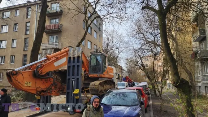 Вул. Тютюнників, 55 у Львові