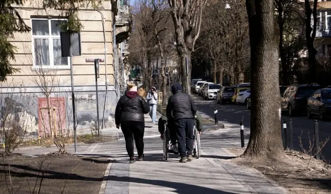 У Львові показали, який вигляд має оновлена вулиця Чернігівська. Фото