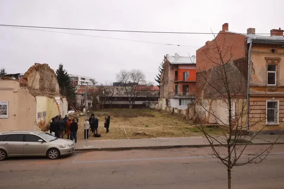 Місце трагедії стане простором пам’яті: у Львові планують облаштувати громадський простір із меморіальною зоною