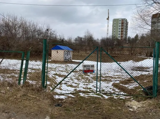 Міськрада видала майже гектар землі ексдепутатам під будівництво житла у Львові