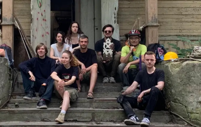 Київські активісти продовжують відновлювати дачу-пам’ятку в Пущі-Водиці та запрошують долучитися