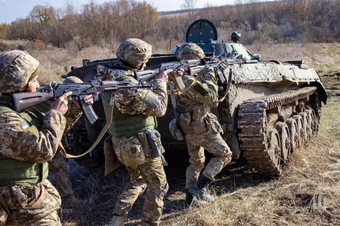 Сили оборони ліквідували більше тисячі окупантів за добу